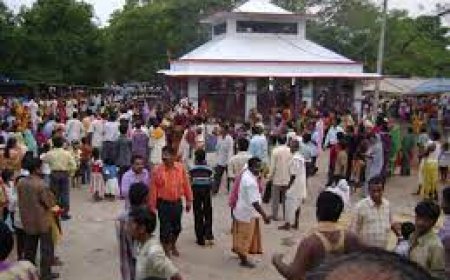 ଇତିହାସ ଆଇନାରେ ଗଡ଼ମାଣତୀର