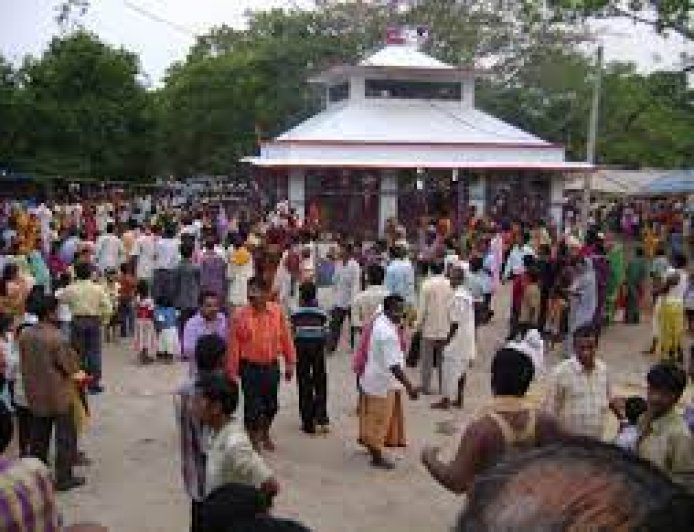 ଇତିହାସ ଆଇନାରେ ଗଡ଼ମାଣତୀର